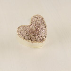 Südamekujuline ehtetoos