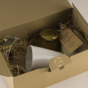 Kinkekomplekt (tee, tass ja mesi)