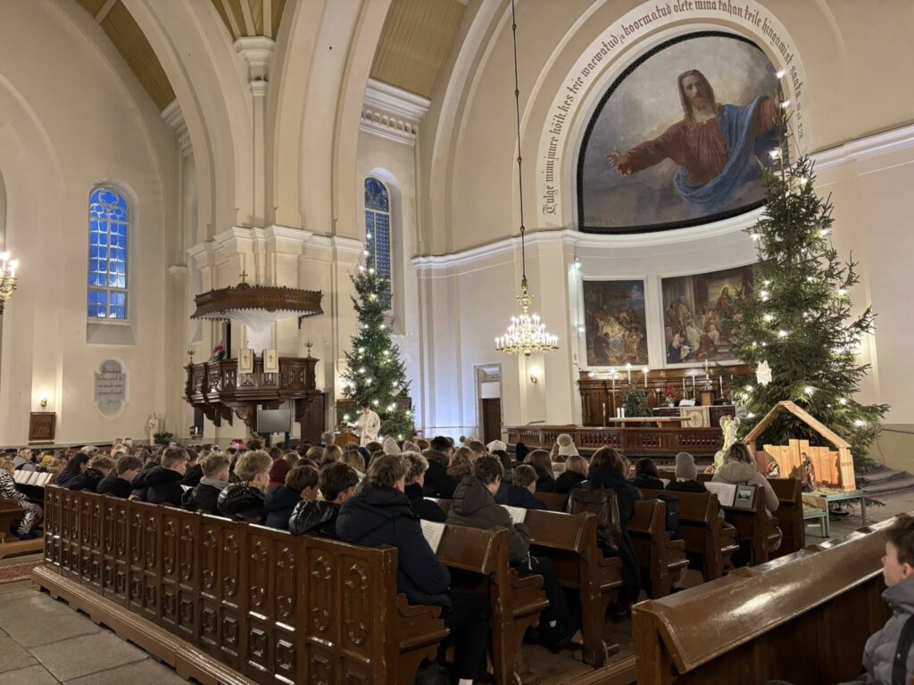 Kolmekuningapäeva palvus ja õpetajate seminar