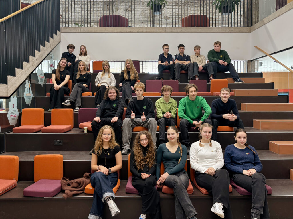 9. klass on tuleviku lainel! 9. klass on tuleviku lainel!