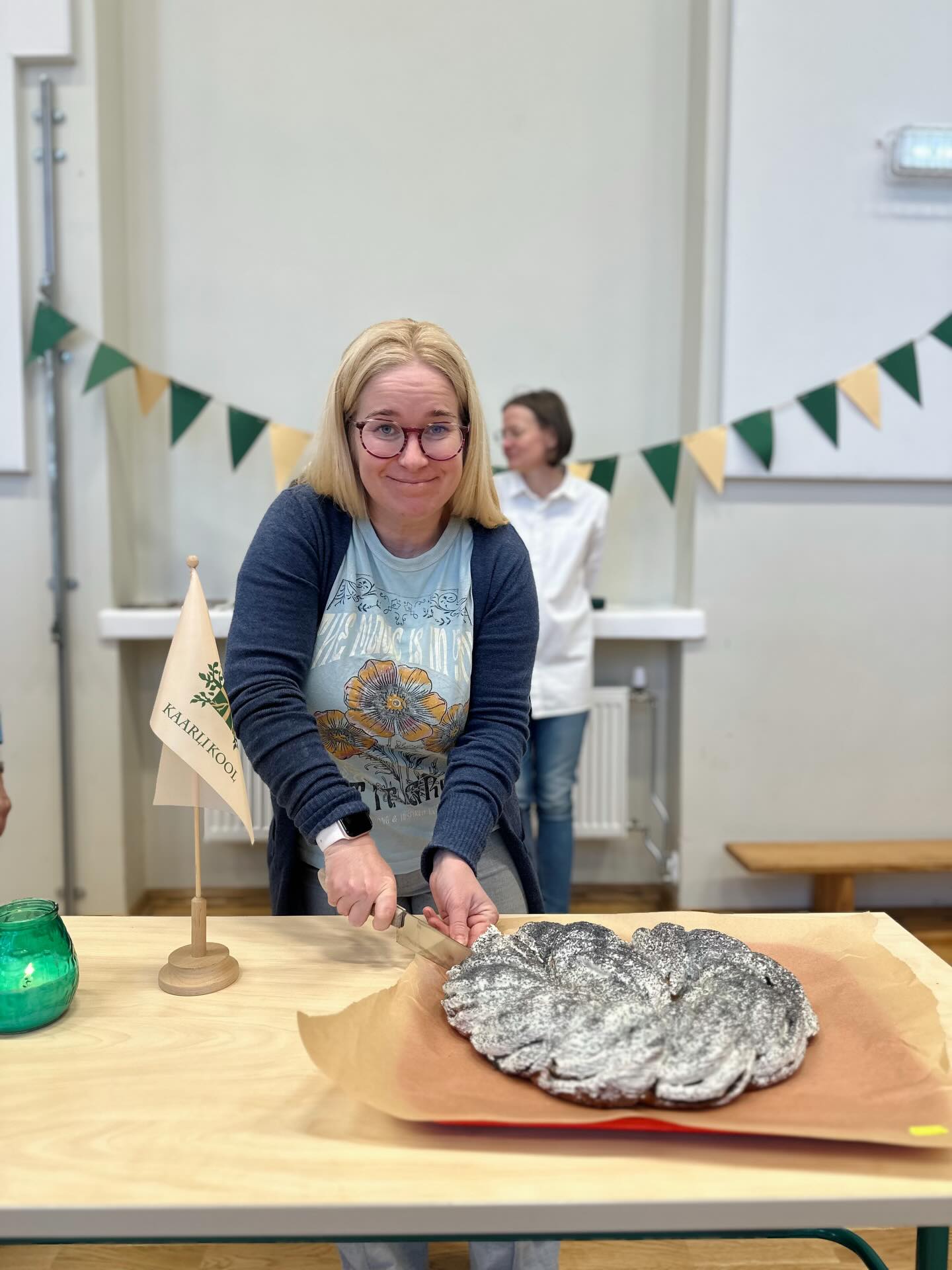 Kaarli Koolil on taas põhjust tähistada! Oleme 13 tegutsemisaasta jooksul kahtlemata kasvanud, arenenud, teinud ka vigu, aga mis kõige tähtsam – oma vigadest al